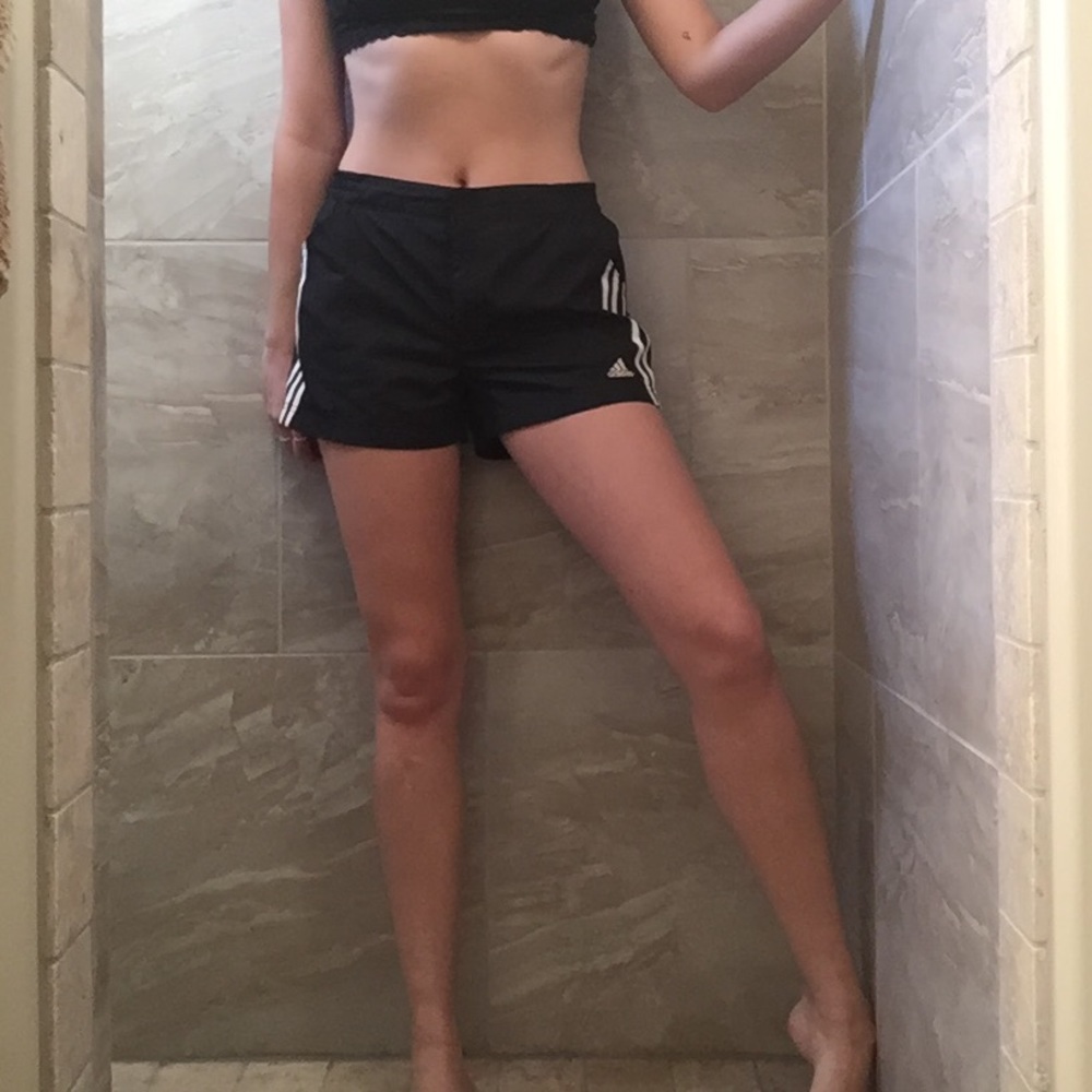 Black Adidas Shorts🖤